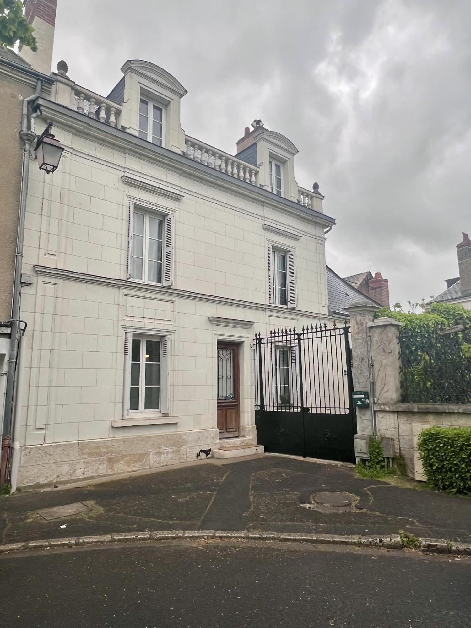 Maison Pol Amboise Bagian luar foto