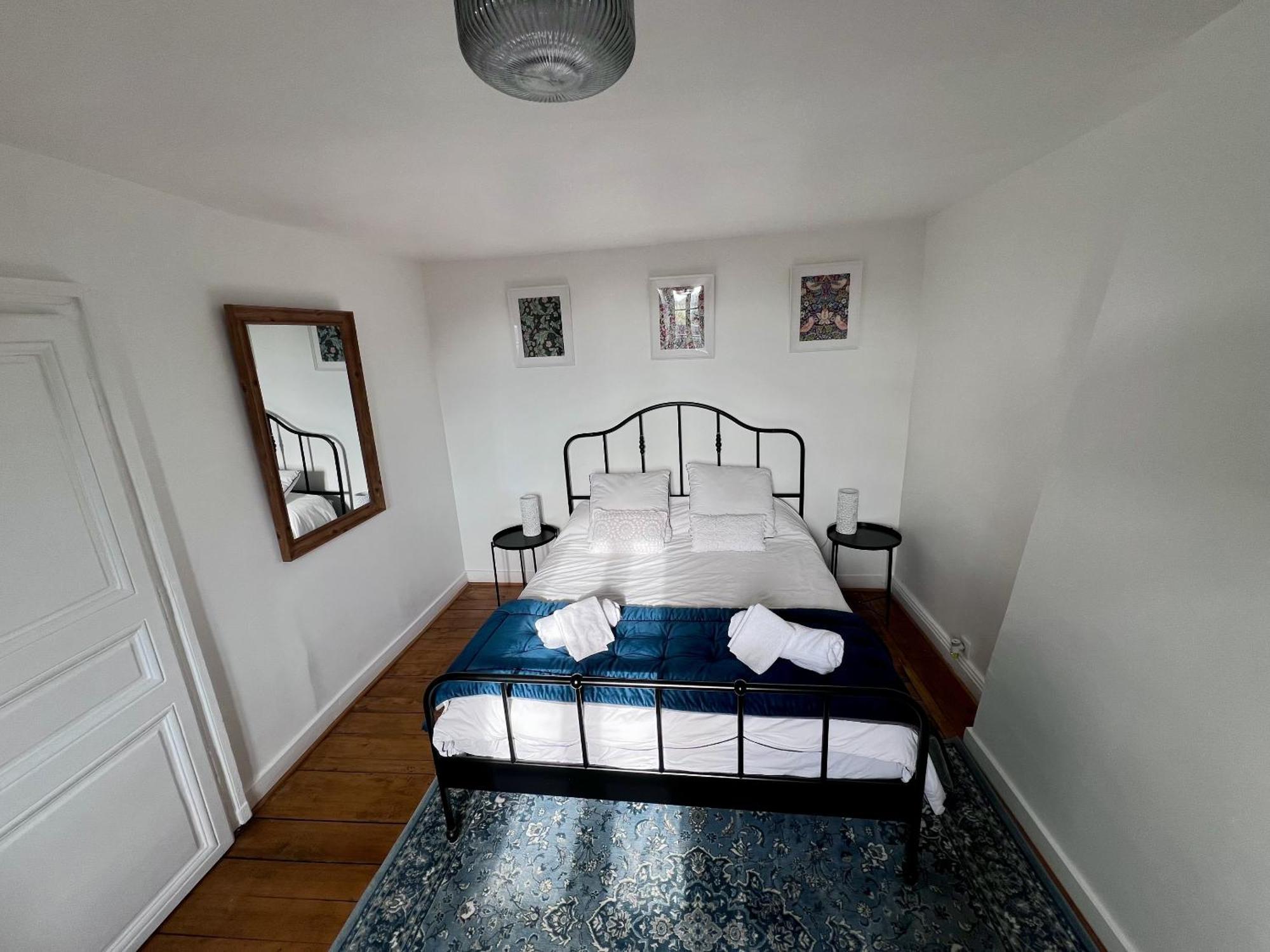 Maison Pol Amboise Ruang foto