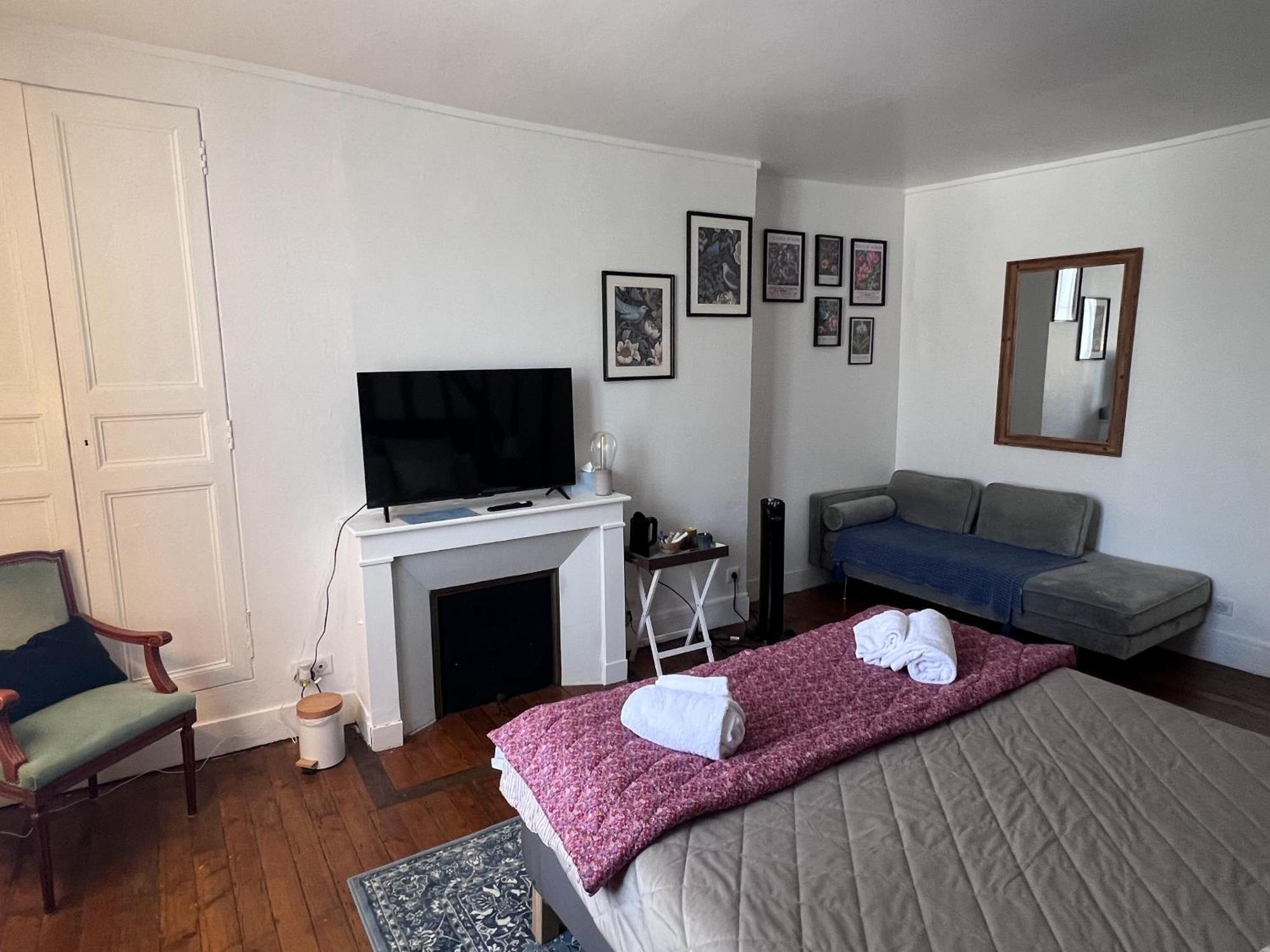Maison Pol Amboise Ruang foto